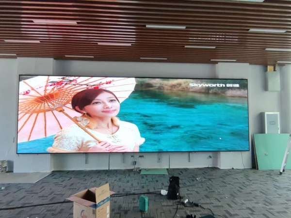 杜集P1.53led小间距屏安装案例